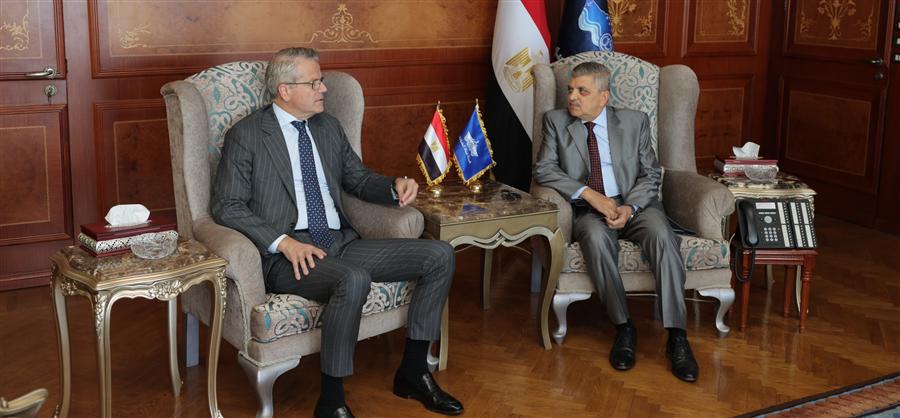 Maersk to resume Suez Canal transits in December under new deal with Egypt's SCA